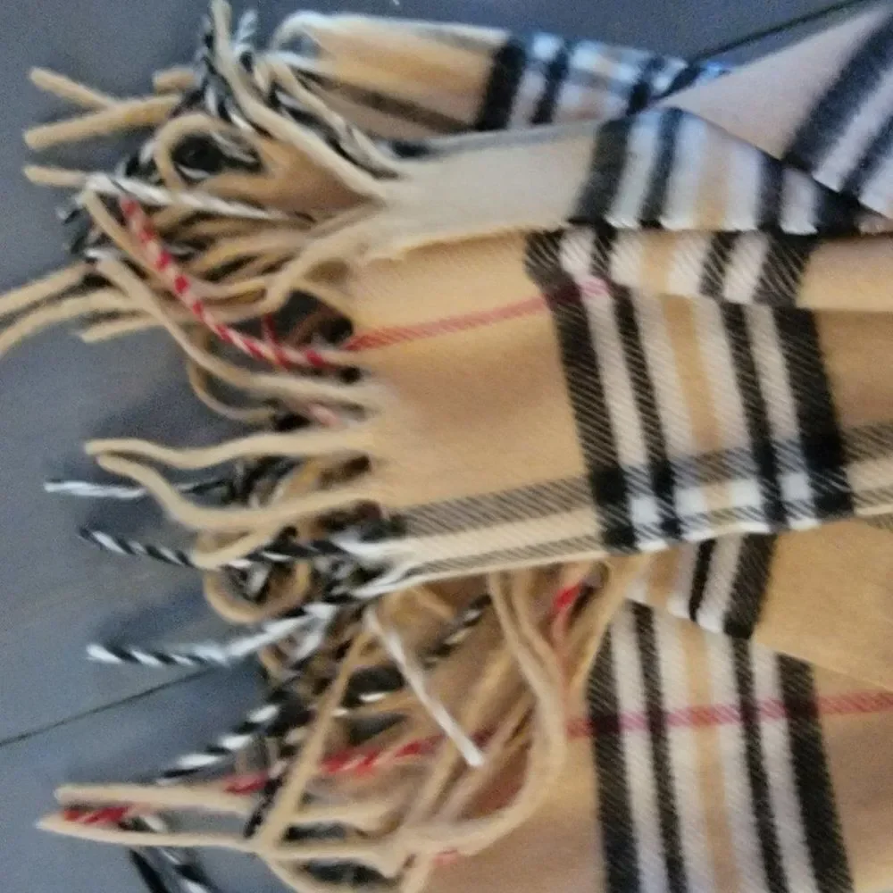 V.Fraas Cashmink Checker 100% Acrylic Soft and Warm Scarf For Women's